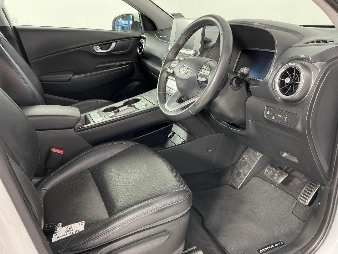 Photo '16' of Hyundai Kona