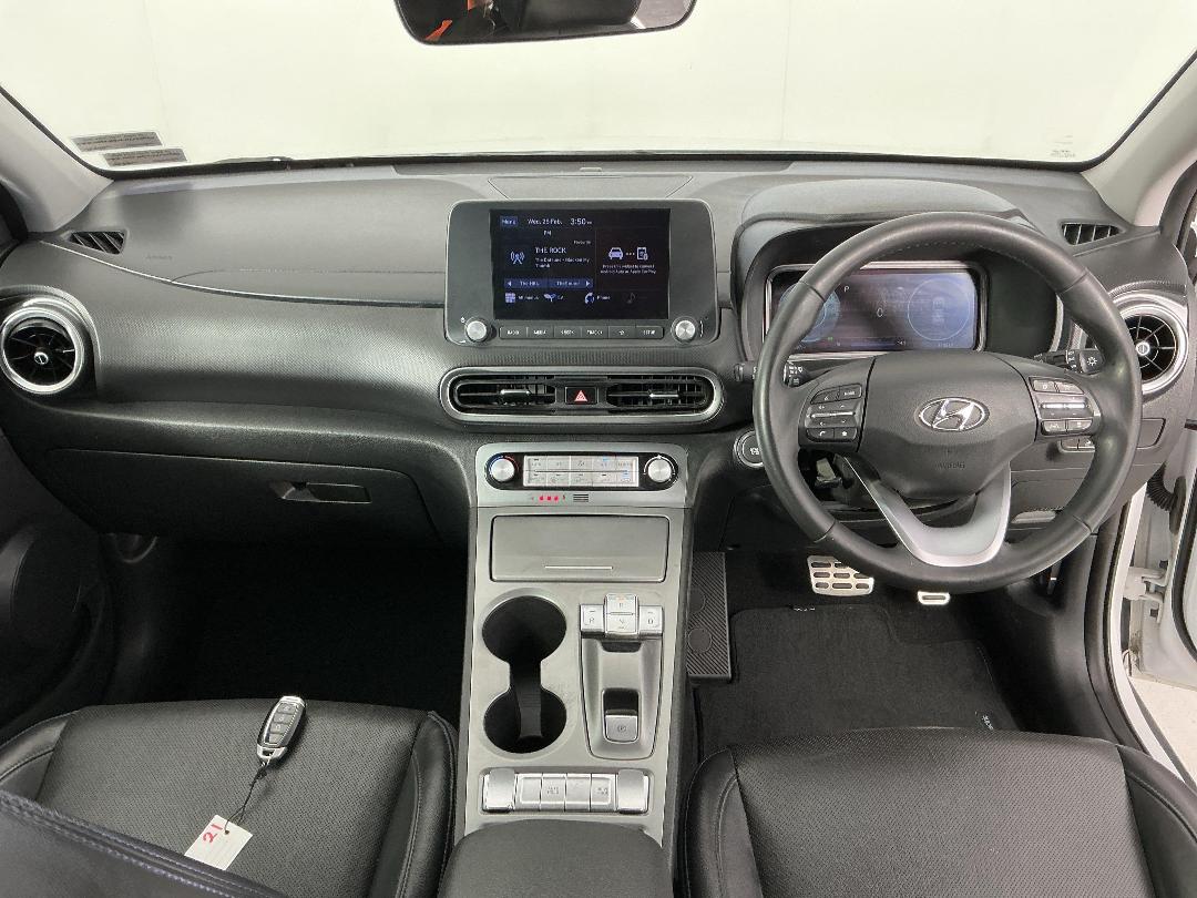 Photo '17' of Hyundai Kona
