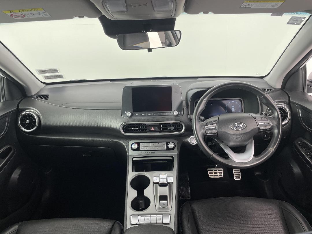 Photo '17' of Hyundai Kona