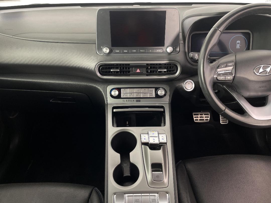 Photo '18' of Hyundai Kona