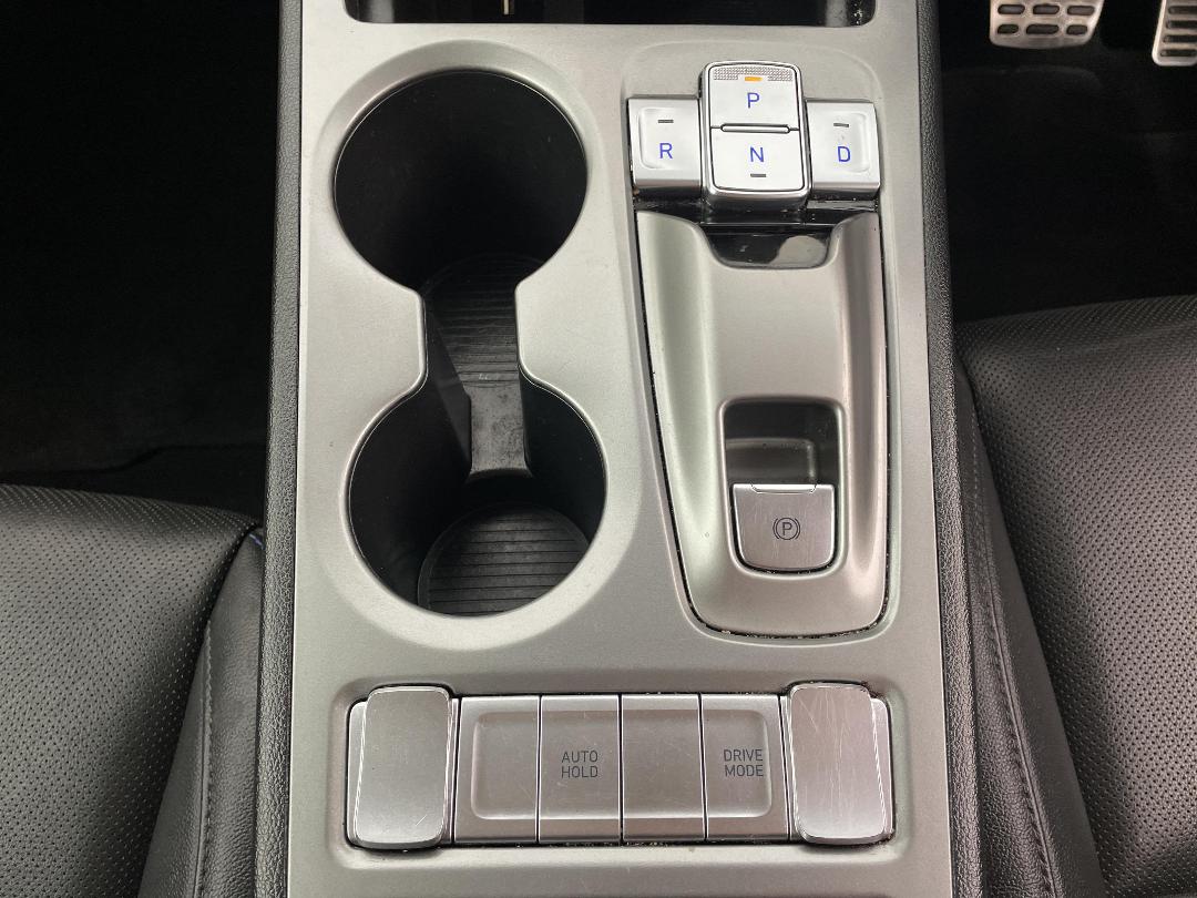 Photo '23' of Hyundai Kona