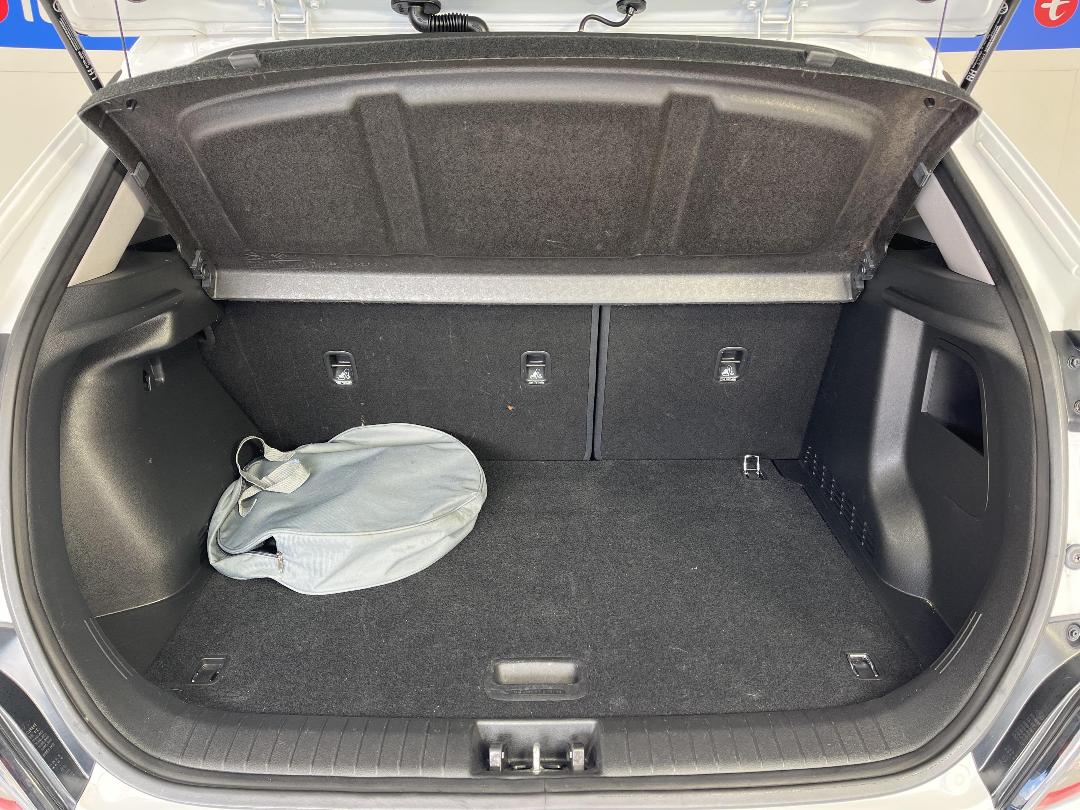 Photo '14' of Hyundai Kona