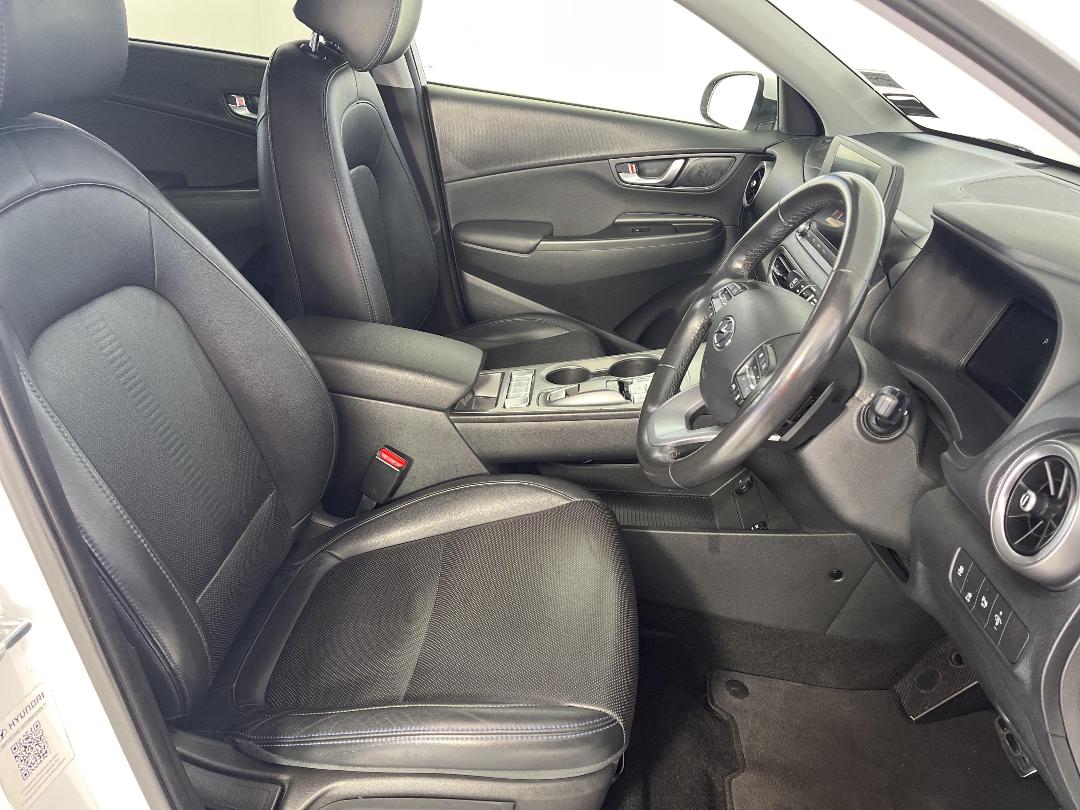 Photo '16' of Hyundai Kona