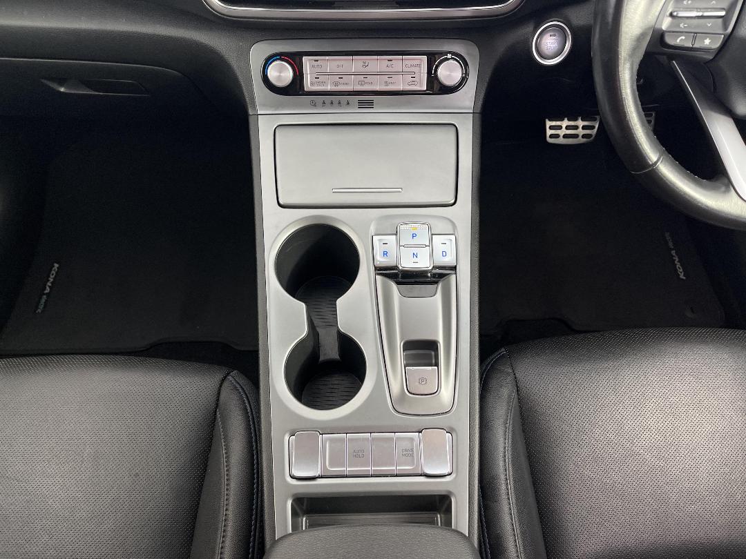 Photo '18' of Hyundai Kona