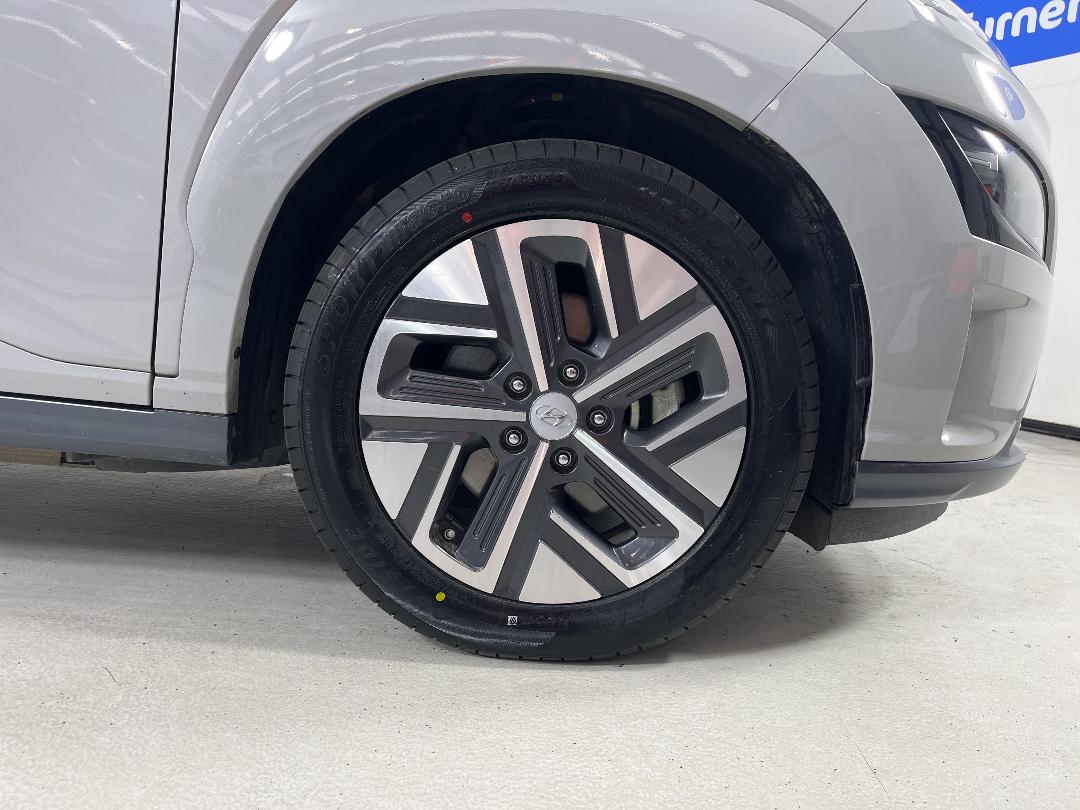 Photo '9' of Hyundai Kona Photo '9' of Hyundai Kona