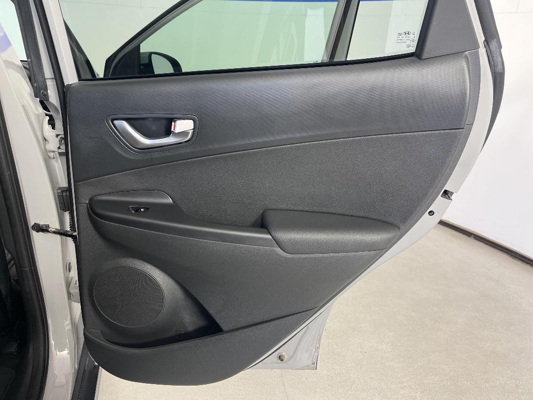 Photo '19' of Hyundai Kona Photo '19' of Hyundai Kona