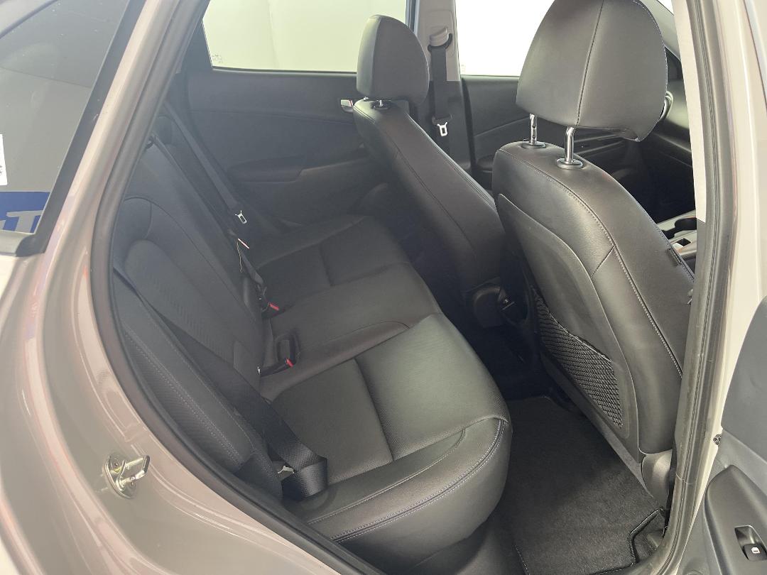 Photo '20' of Hyundai Kona Photo '20' of Hyundai Kona