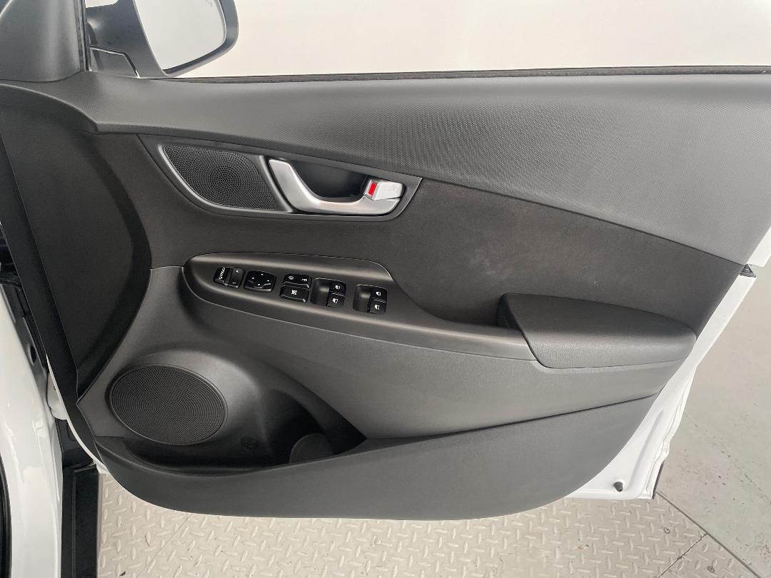 Photo '15' of Hyundai Kona