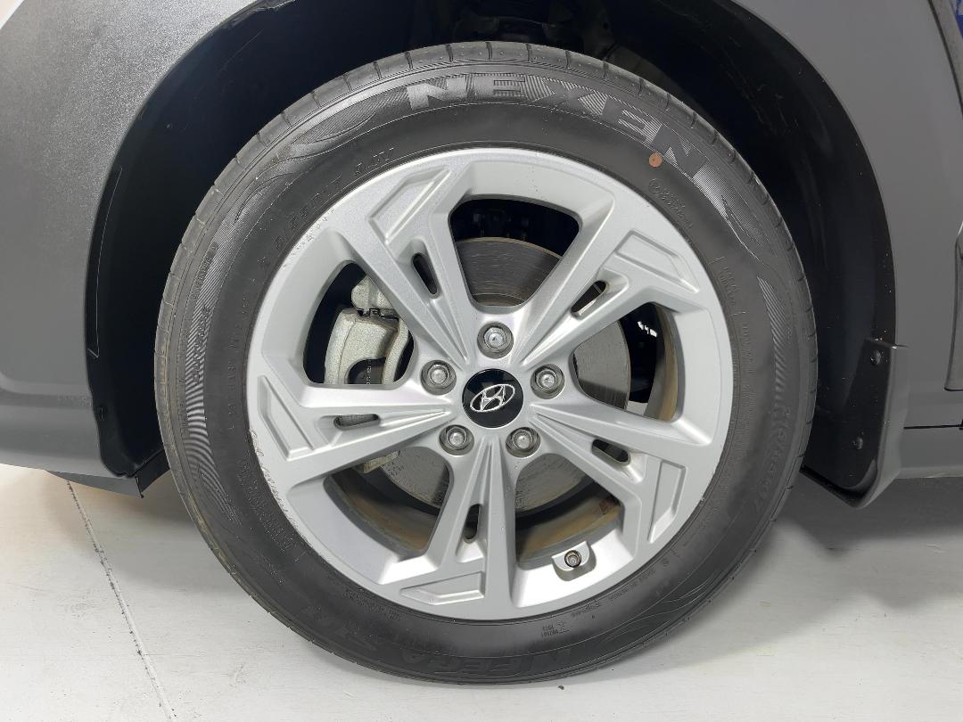 Photo '10' of Hyundai Kona