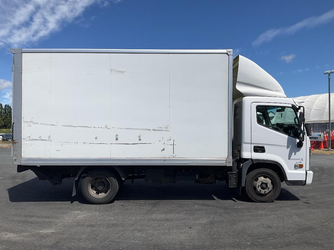 Photo '3' of Hyundai Mighty EX60A Box Body