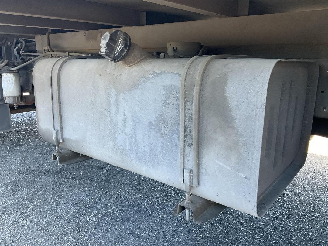 Photo '31' of Hyundai Mighty EX60A Box Body