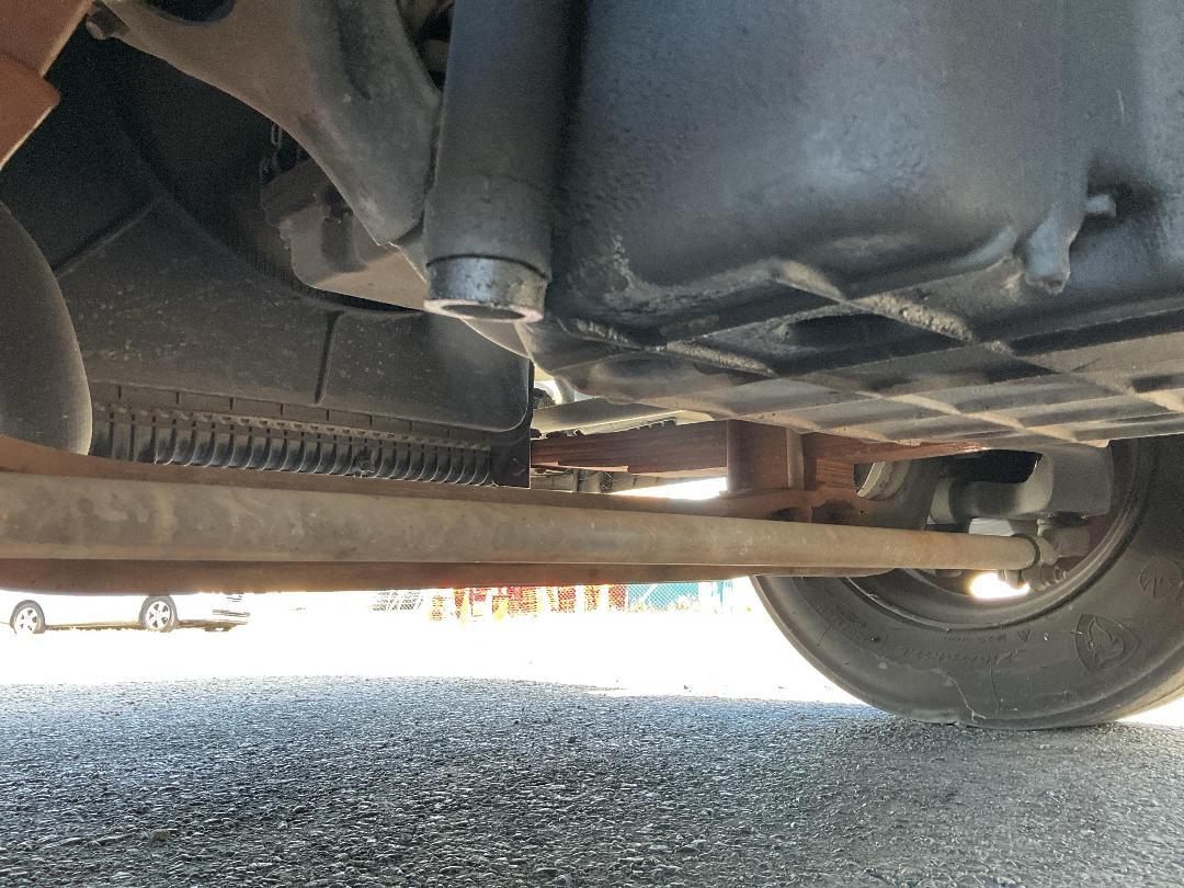 Photo '39' of Hyundai Mighty EX60A Box Body