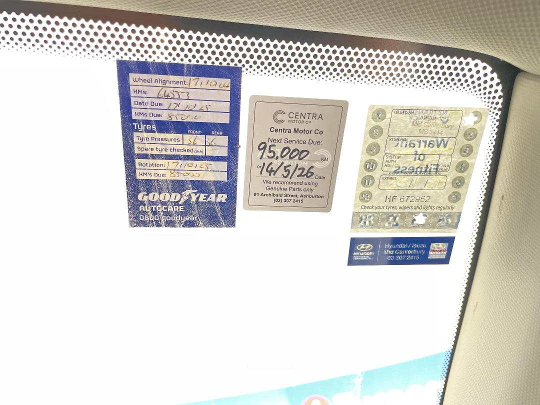 Photo '23' of Hyundai Santa FE Photo '23' of Hyundai Santa FE