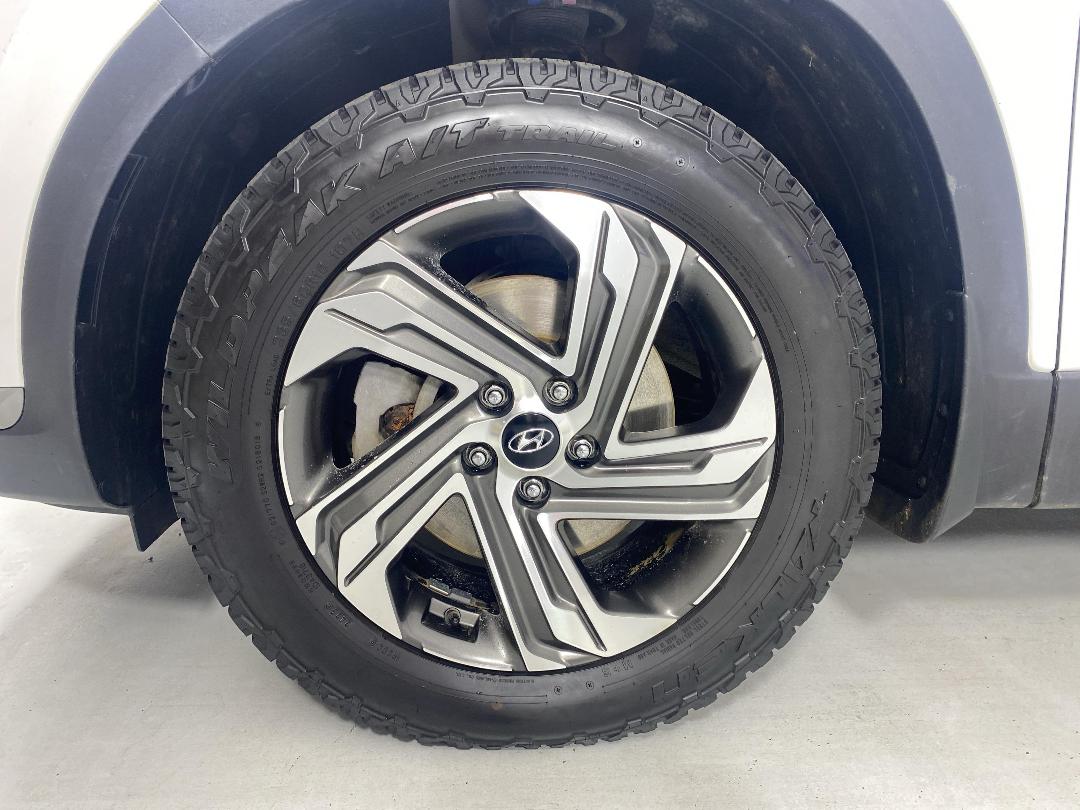 Photo '10' of Hyundai Santa FE