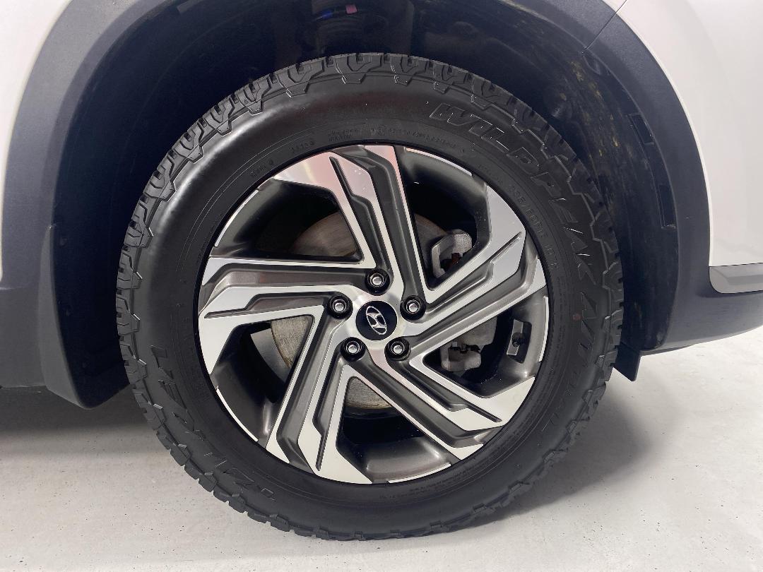 Photo '9' of Hyundai Santa FE