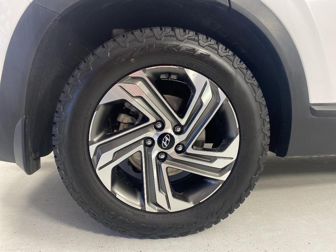 Photo '12' of Hyundai Santa FE