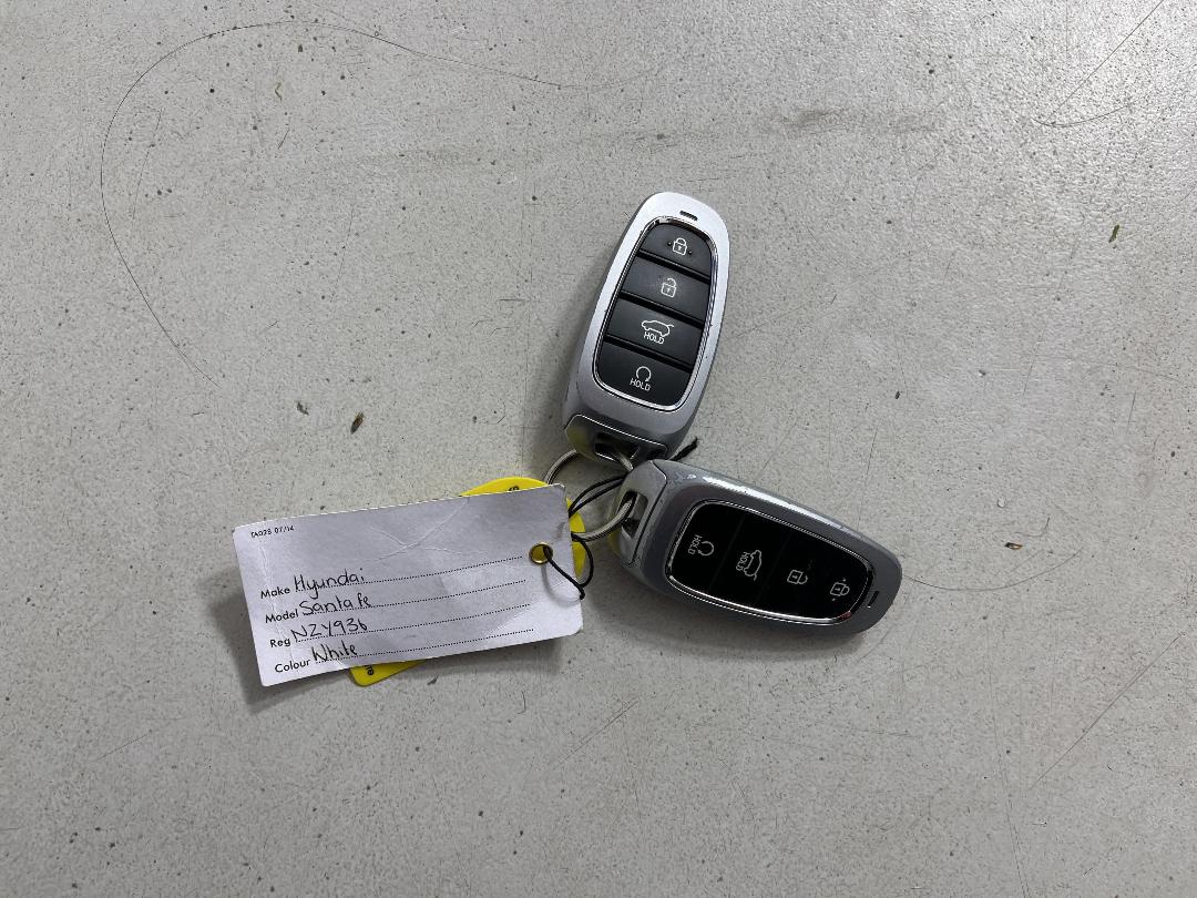 Photo '22' of Hyundai Santa FE Photo '22' of Hyundai Santa FE