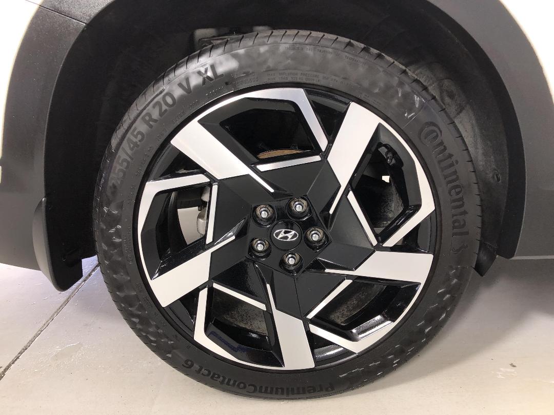 Photo '12' of Hyundai Santa FE