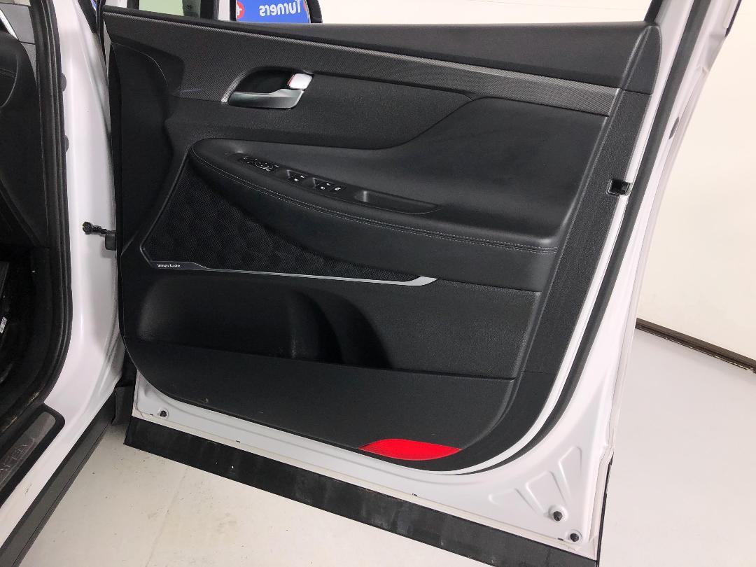 Photo '15' of Hyundai Santa FE