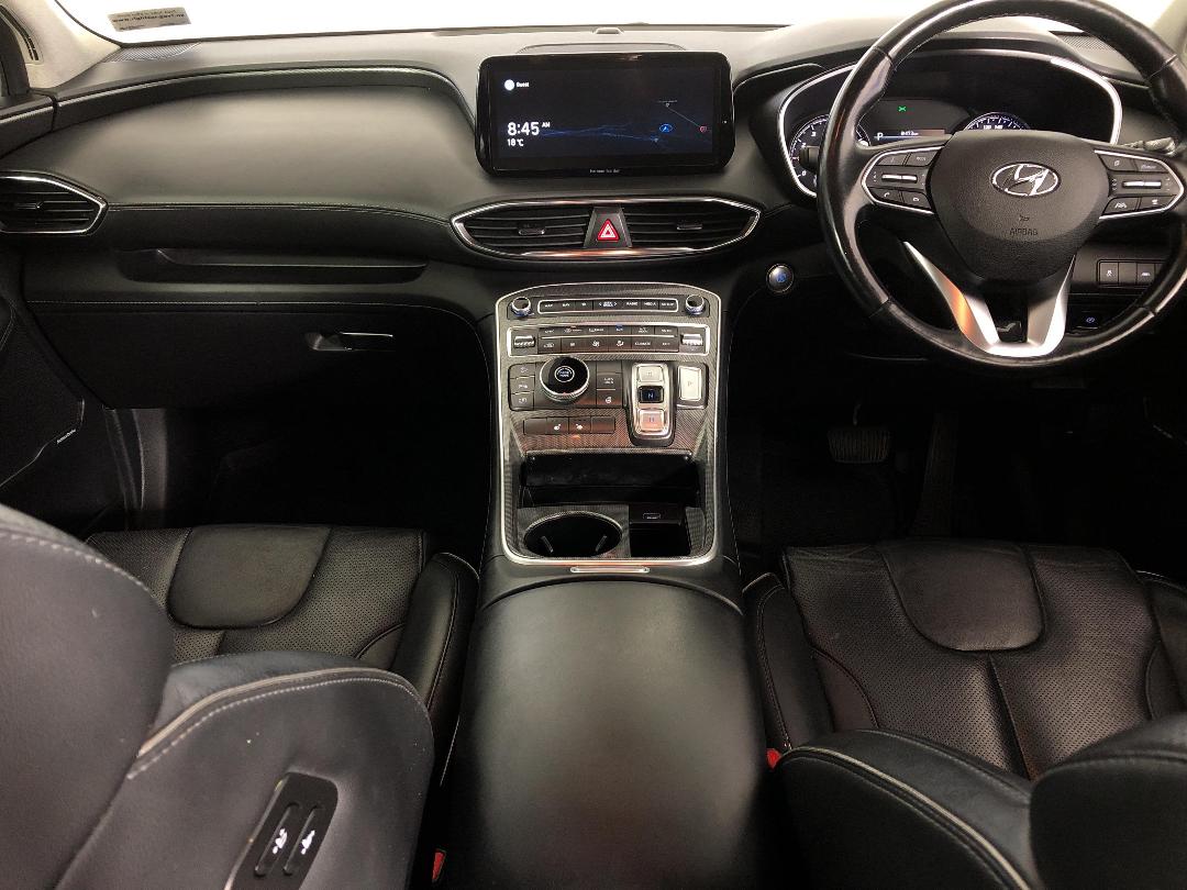 Photo '17' of Hyundai Santa FE