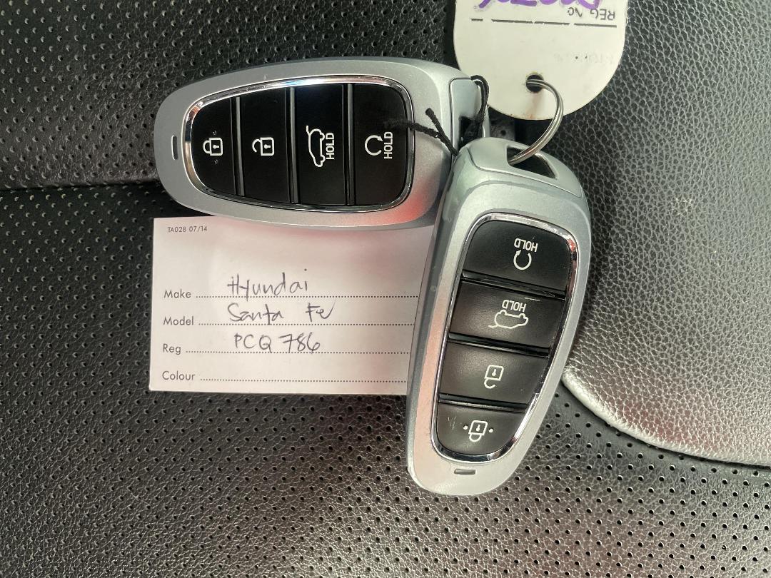 Photo '22' of Hyundai Santa FE Photo '22' of Hyundai Santa FE