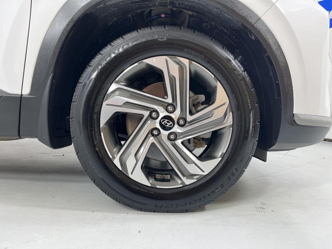 Photo '9' of Hyundai Santa FE