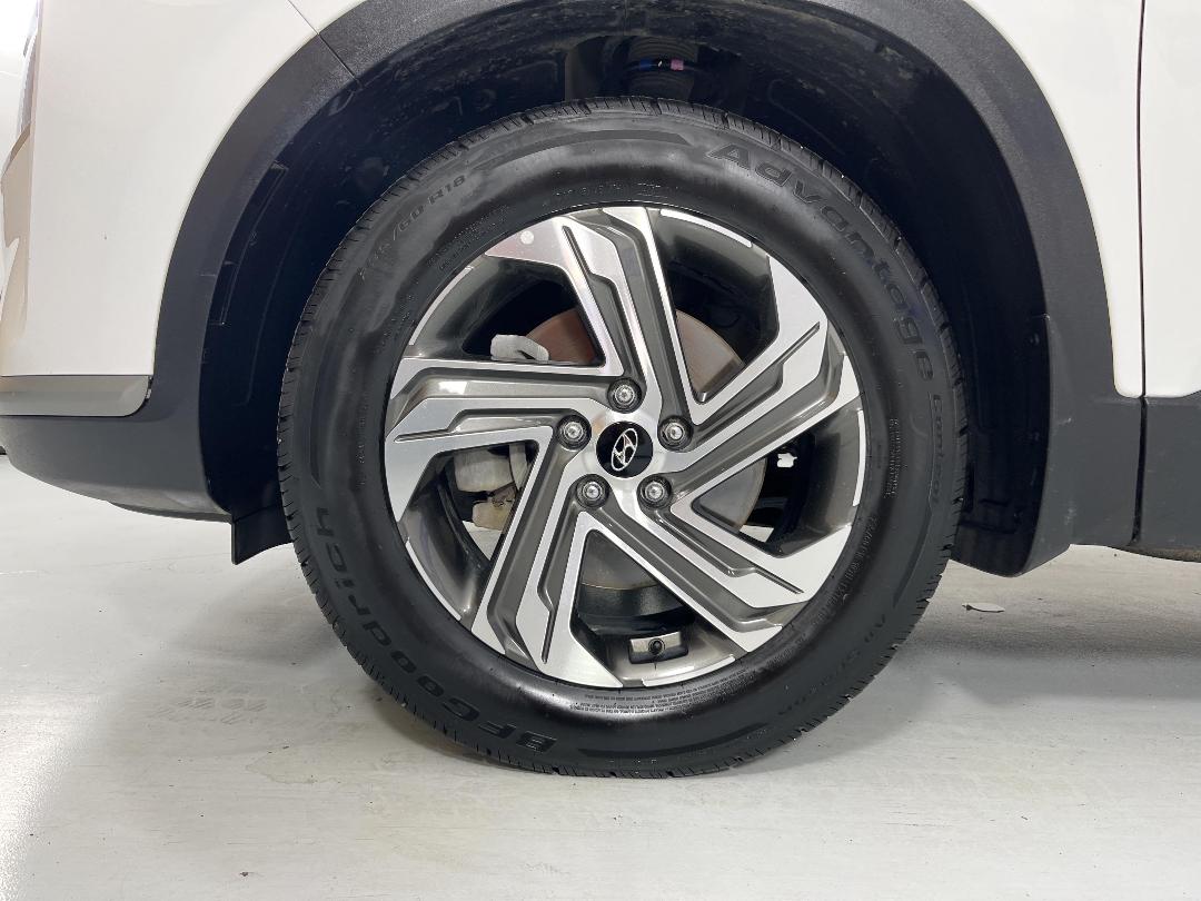 Photo '10' of Hyundai Santa FE