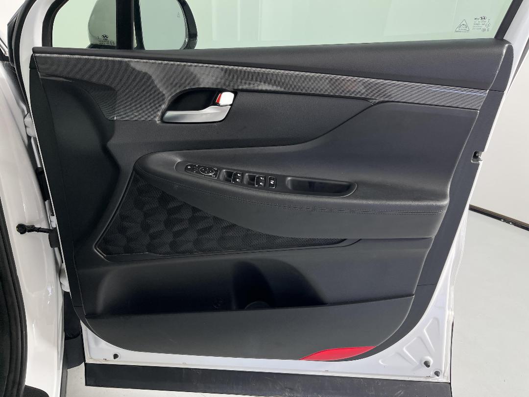 Photo '15' of Hyundai Santa FE