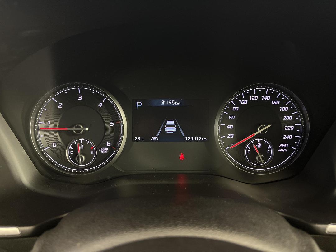 Photo '21' of Hyundai Santa FE