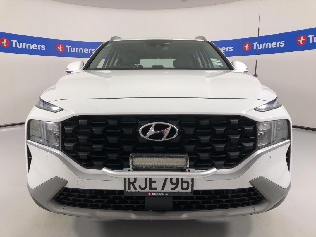 Photo '2' of Hyundai Santa FE Photo '2' of Hyundai Santa FE