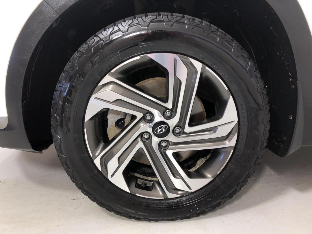 Photo '10' of Hyundai Santa FE Photo '10' of Hyundai Santa FE