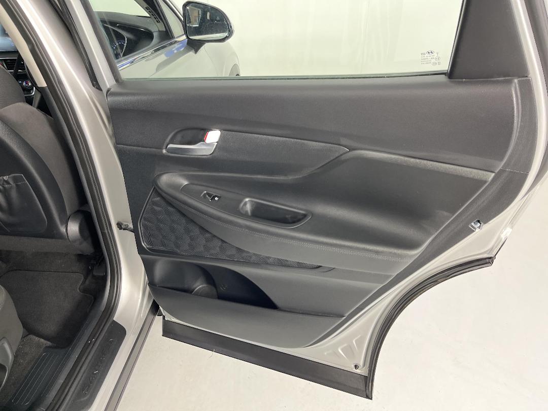 Photo '19' of Hyundai Santa FE