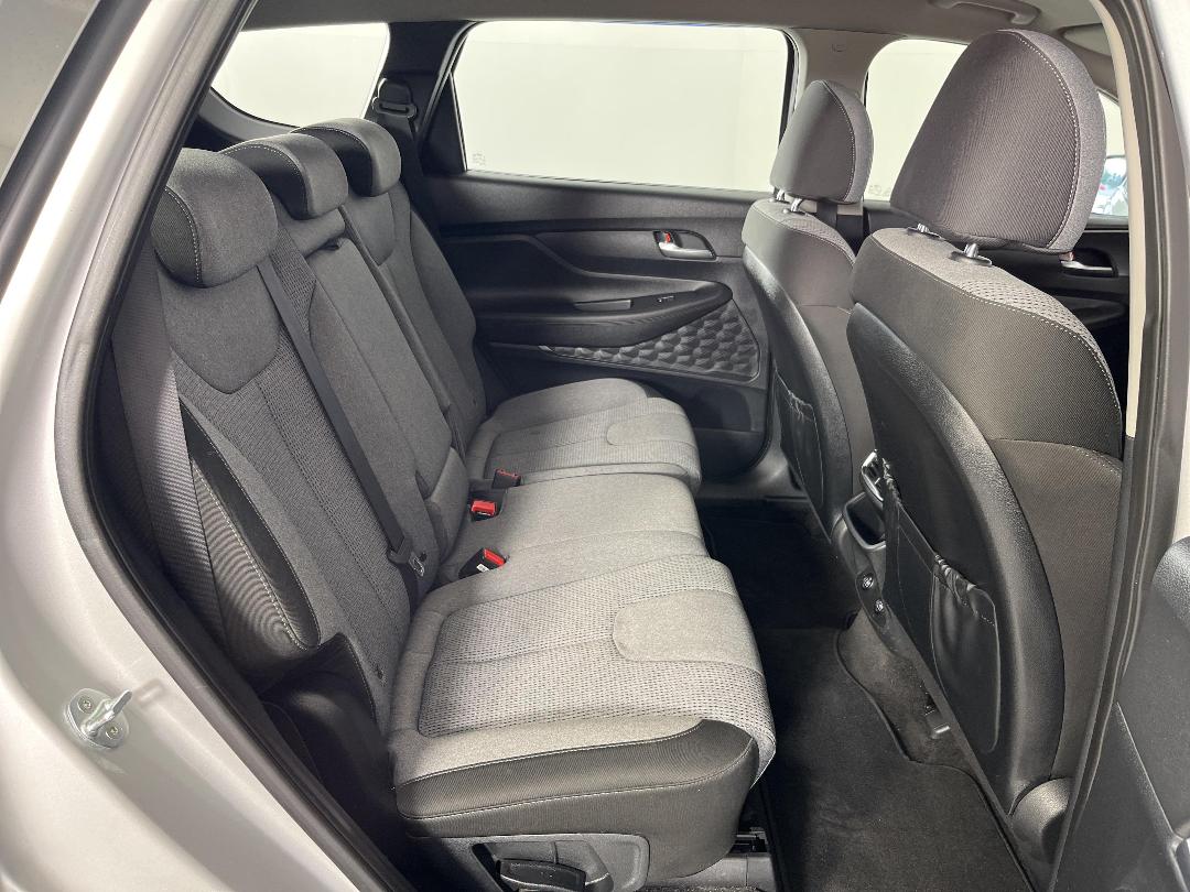 Photo '20' of Hyundai Santa FE