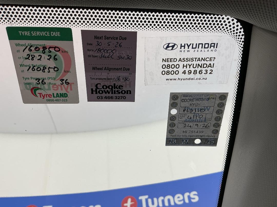 Photo '28' of Hyundai Santa FE Photo '28' of Hyundai Santa FE