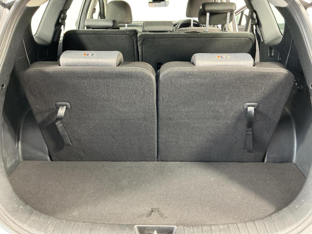 Photo '30' of Hyundai Santa FE Photo '30' of Hyundai Santa FE