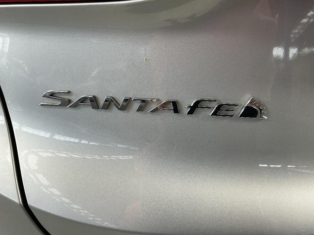 Photo '31' of Hyundai Santa FE Photo '31' of Hyundai Santa FE