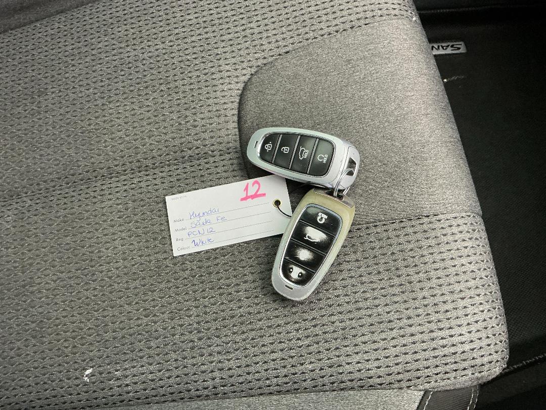 Photo '22' of Hyundai Santa FE Photo '22' of Hyundai Santa FE