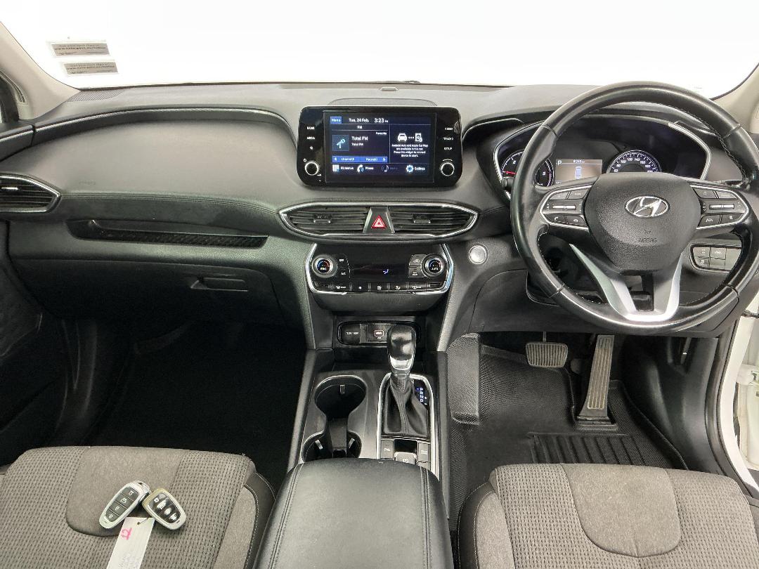 Photo '17' of Hyundai Santa FE Photo '17' of Hyundai Santa FE