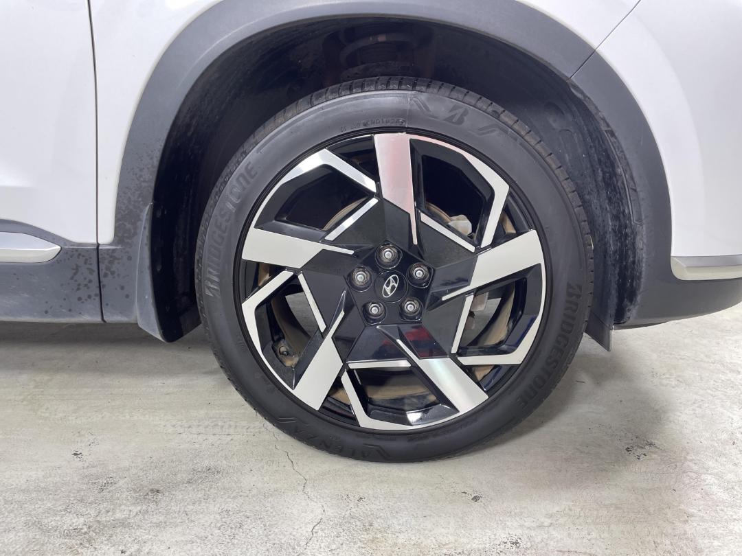 Photo '9' of Hyundai Santa FE Photo '9' of Hyundai Santa FE