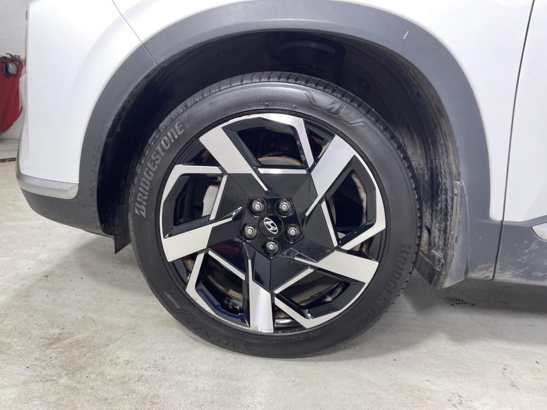 Photo '10' of Hyundai Santa FE Photo '10' of Hyundai Santa FE