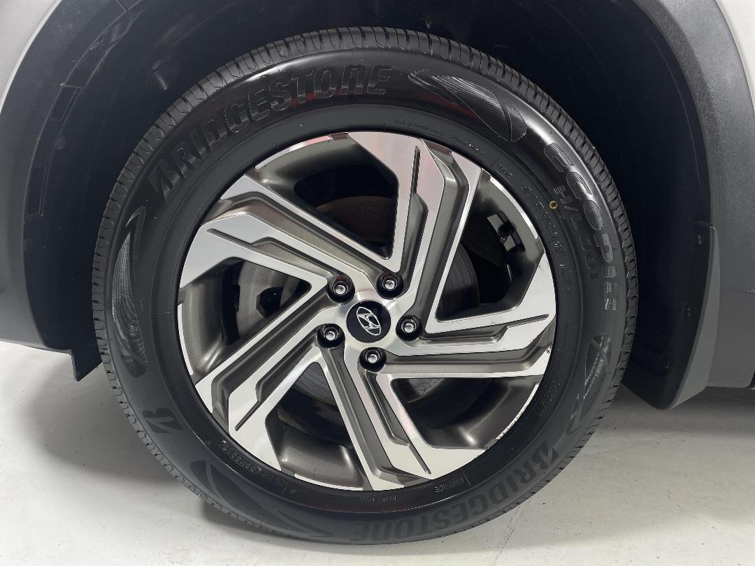 Photo '10' of Hyundai Santa FE