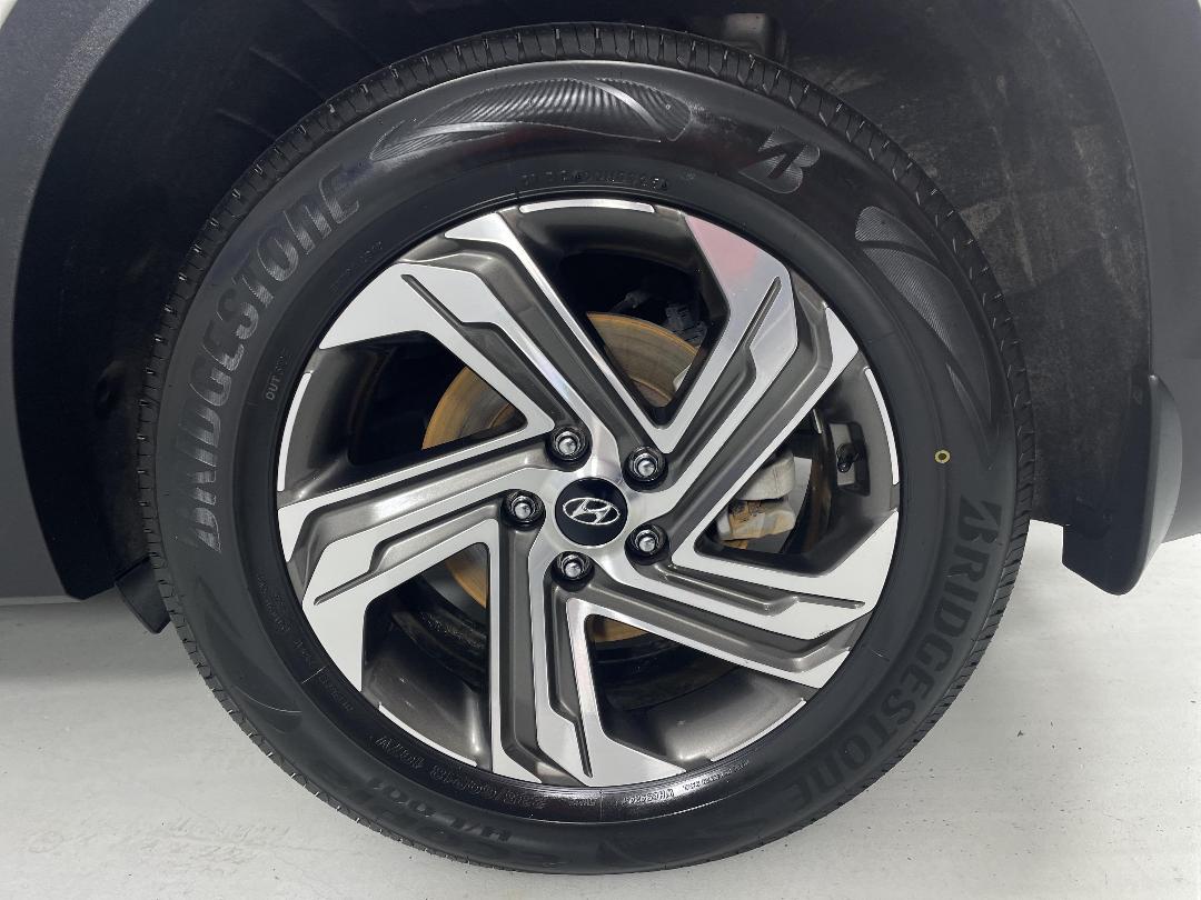 Photo '11' of Hyundai Santa FE