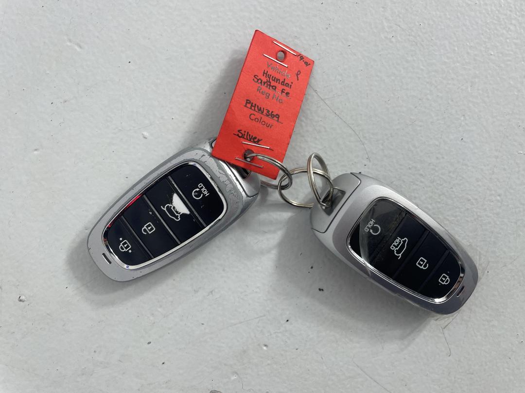 Photo '22' of Hyundai Santa FE