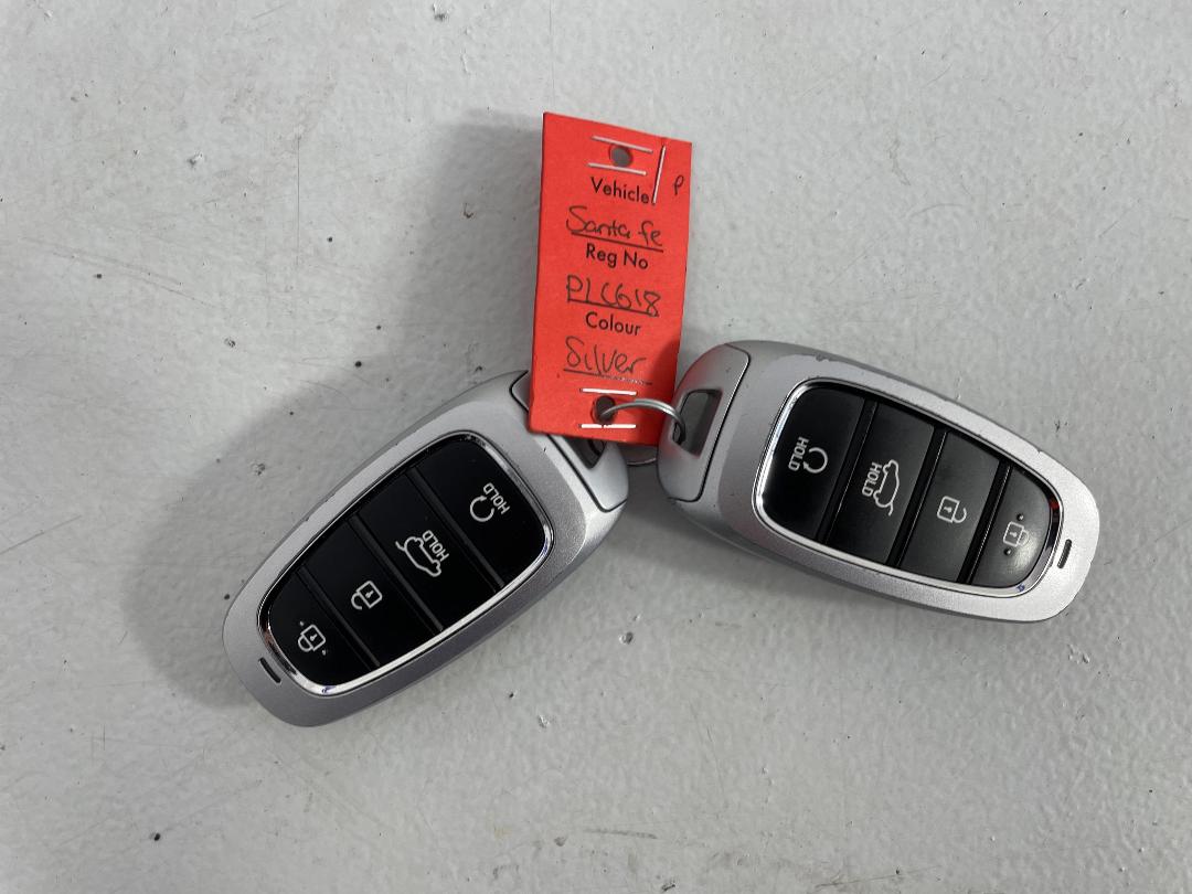 Photo '22' of Hyundai Santa FE