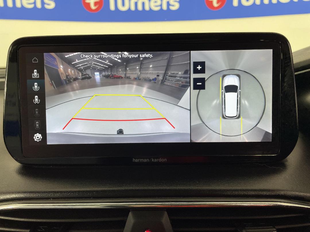 Photo '29' of Hyundai Santa FE