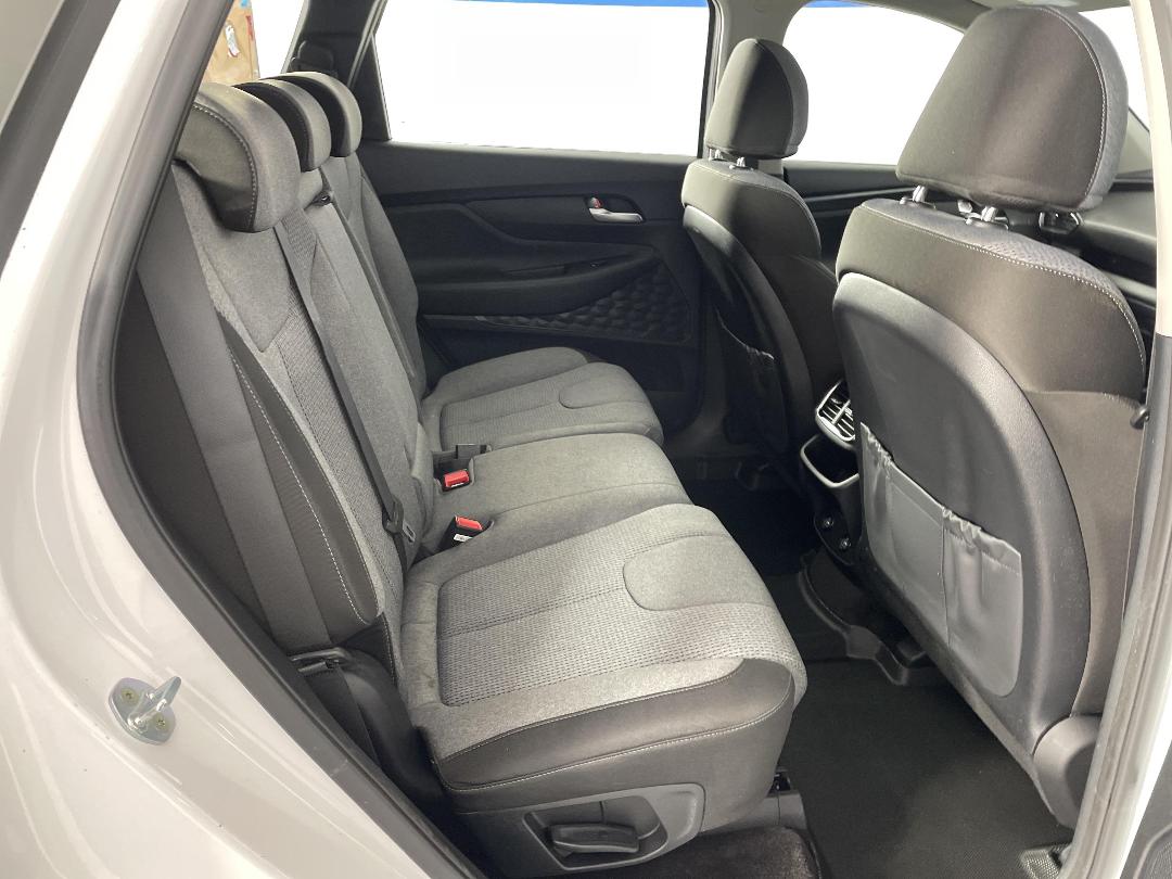 Photo '20' of Hyundai Santa FE