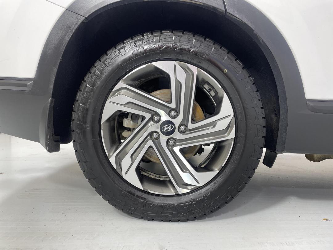 Photo '12' of Hyundai Santa FE Photo '12' of Hyundai Santa FE