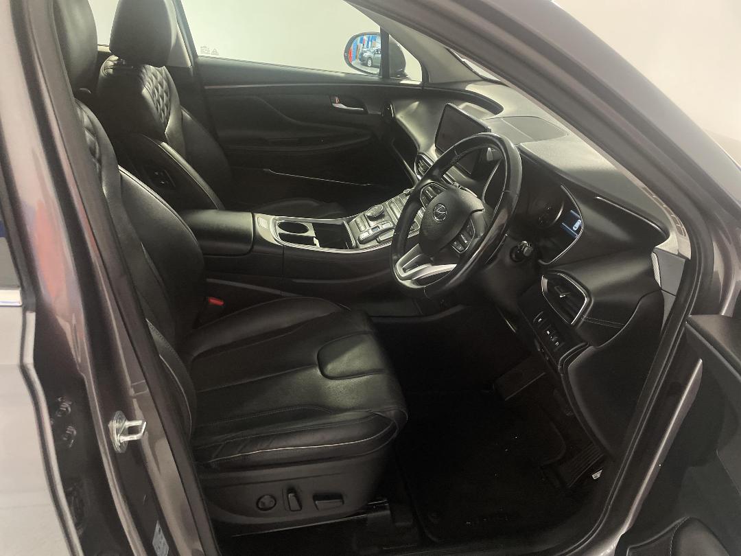 Photo '16' of Hyundai Santa FE Photo '16' of Hyundai Santa FE