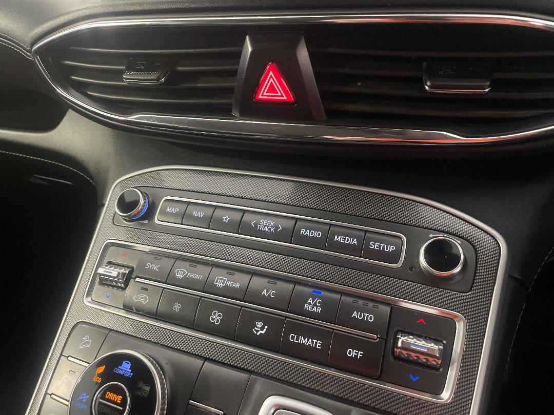 Photo '31' of Hyundai Santa FE Photo '31' of Hyundai Santa FE