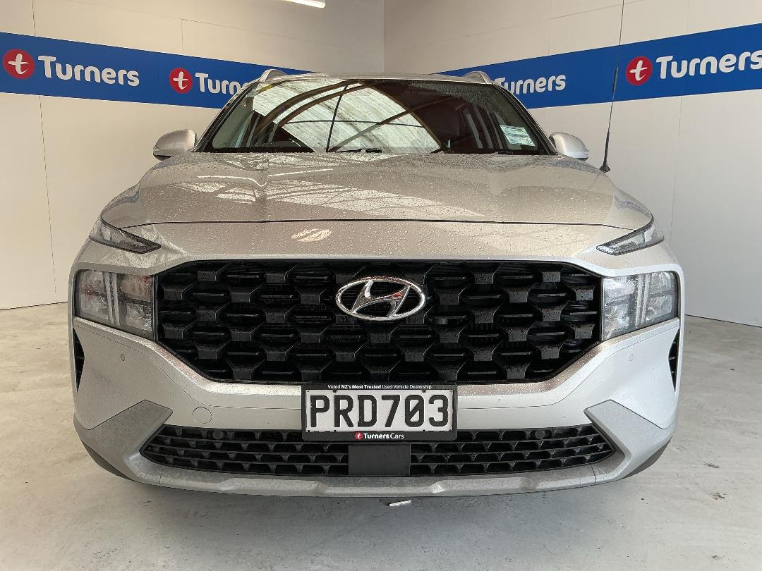 Photo '2' of Hyundai Santa FE Photo '2' of Hyundai Santa FE